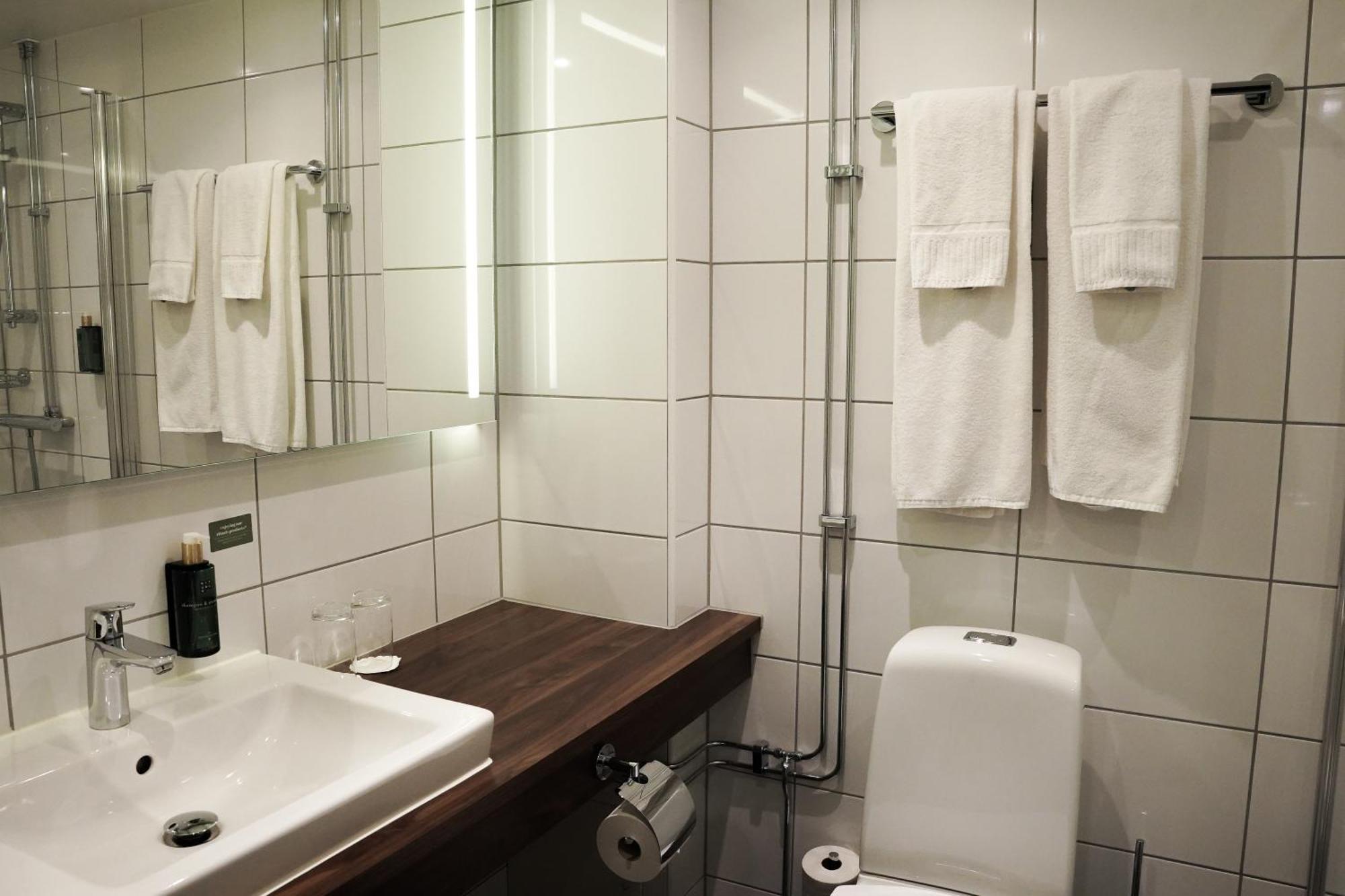 Home Hotel Kompaniet Nyköping Esterno foto
